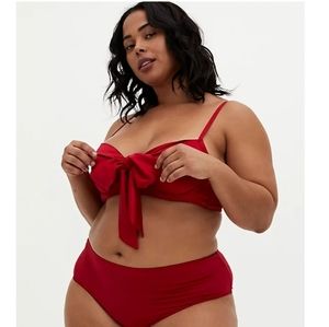 Torrid Red Satin bow bralette sz3 w/ panties sz1